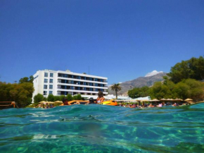  Apollon Suites  Káristos